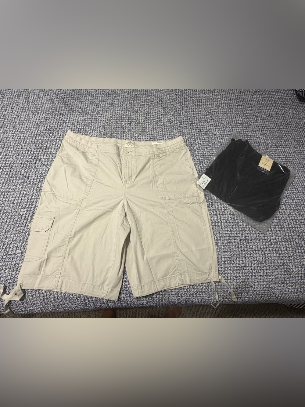 Lot of 2 Women’s St John’s Bay Cargo Bermuda Shorts - Size 18W-Black & Khaki-NWT